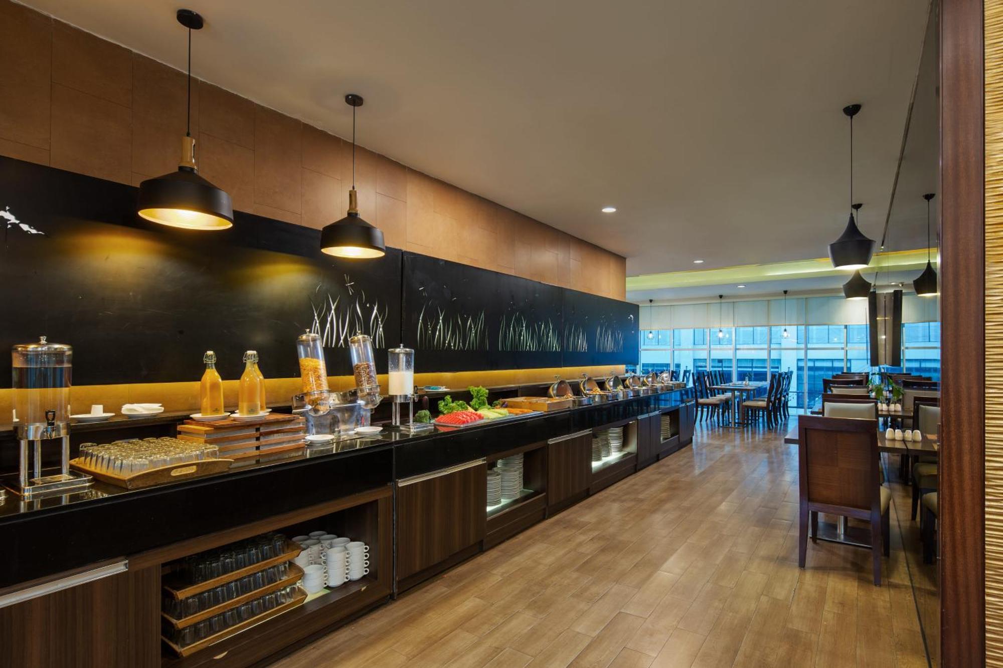 Hotel Santika Bsd City-Serpong Ngoại thất bức ảnh